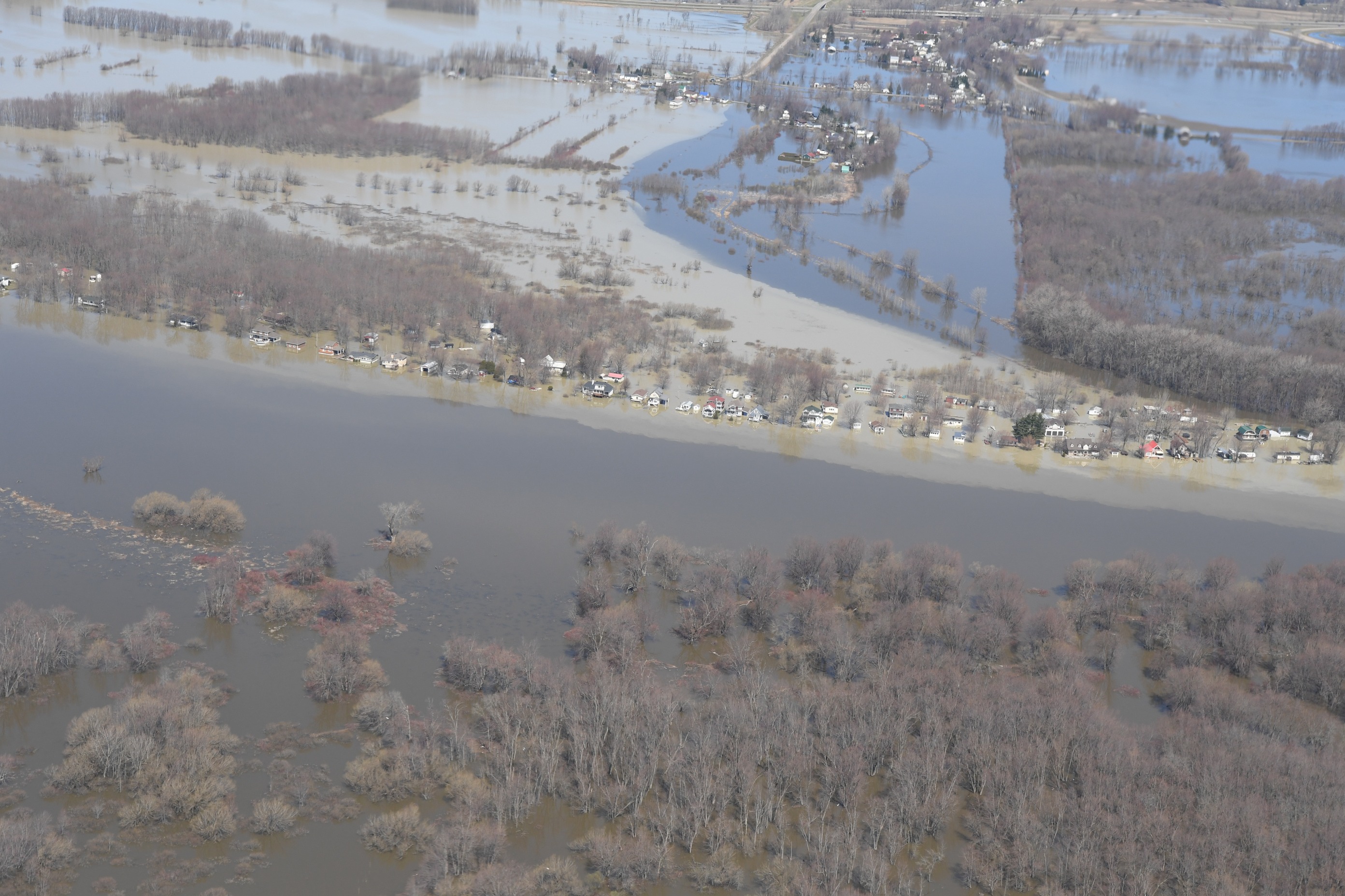 St. Lawrence River at Lake Saint-Pierre, Quebec, 4 May 2019 (source: Transport Canada)