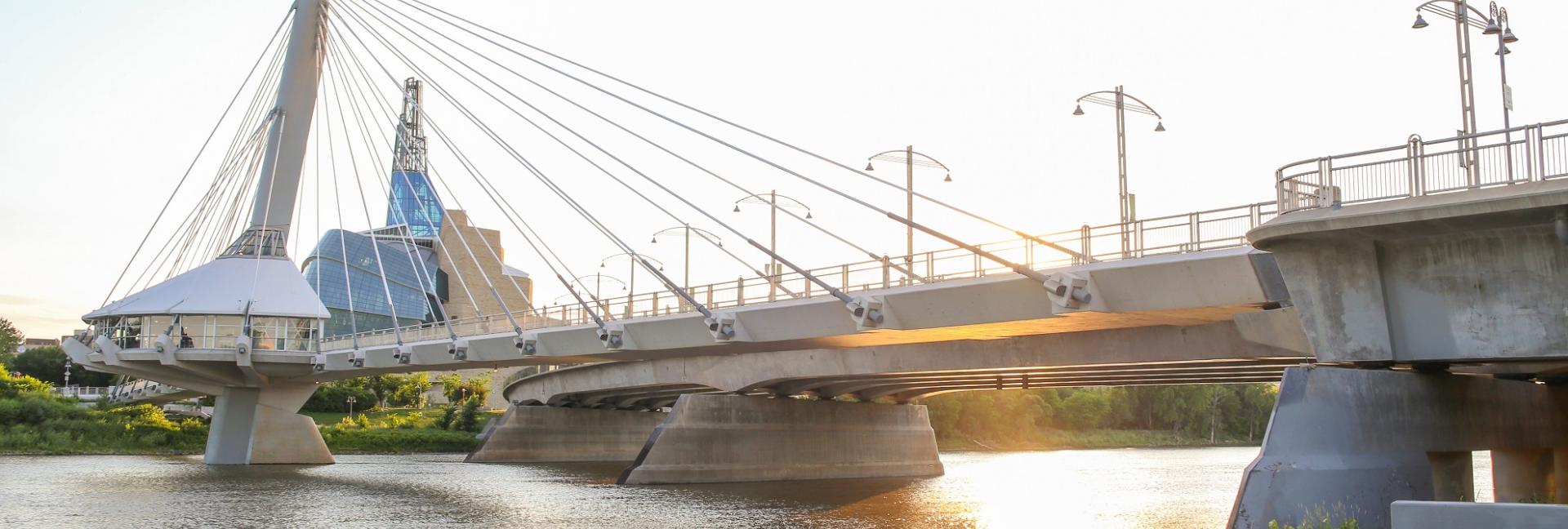 Picture of bridge in Winnipeg, Manitoba