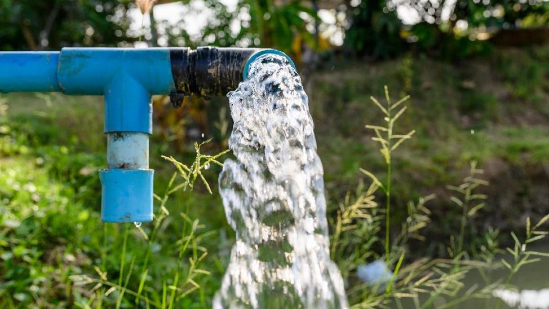 groundwater gushes flow