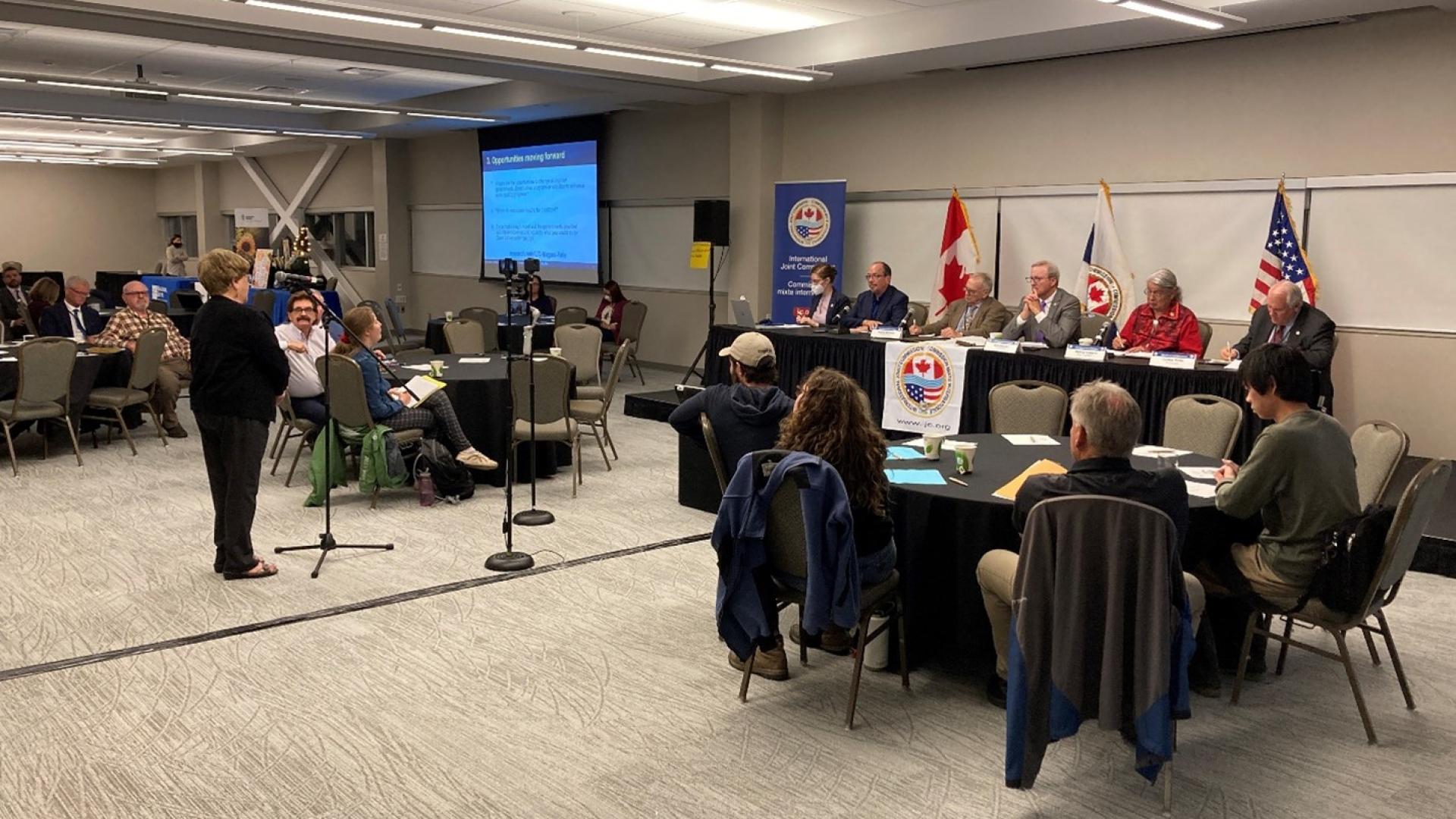 publique de septembre 2022 à Niagara Falls 